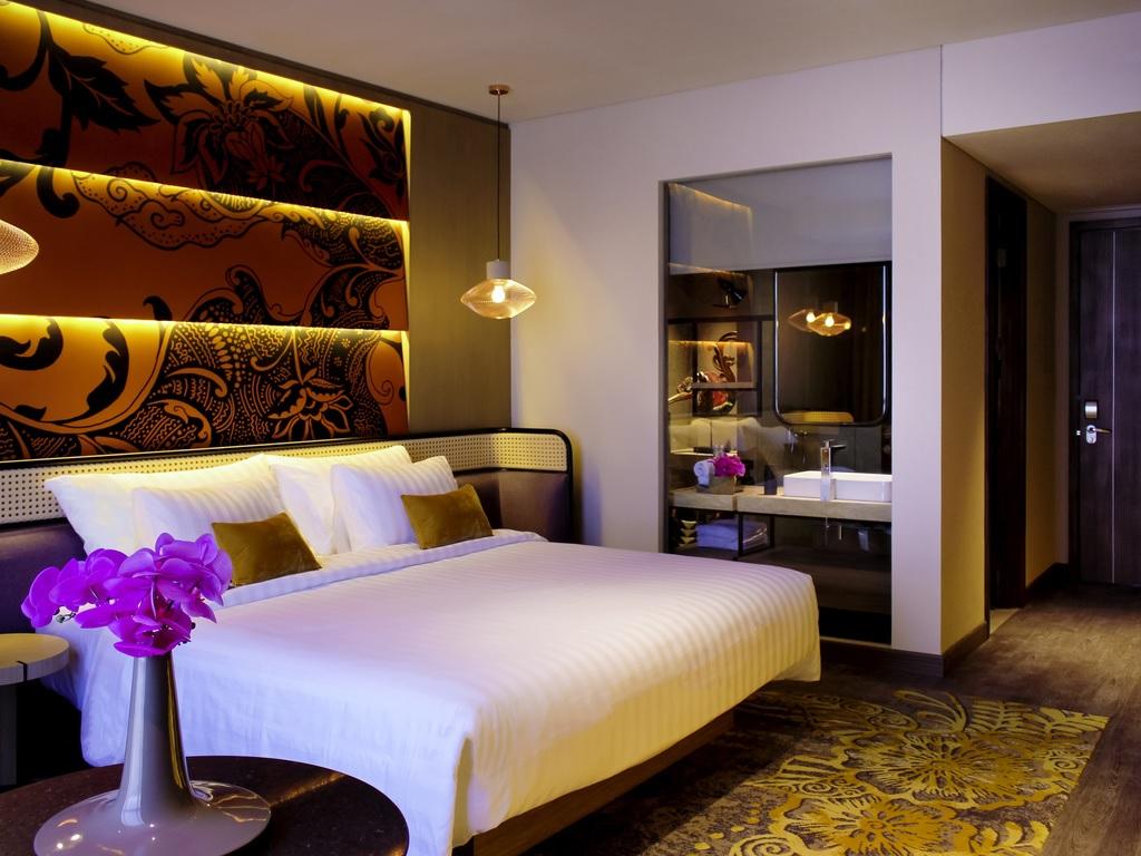 Grand Mercure Malang Exterior photo